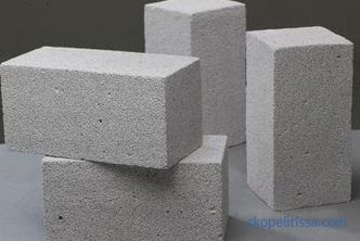 Calcolatore di blocchi e mattoni per la costruzione di una casa, calcolando i blocchi