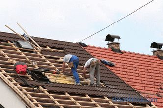 Chiudi il tetto del paese - il prezzo del lavoro, quanto costa bloccare il tetto in una casa privata del paese