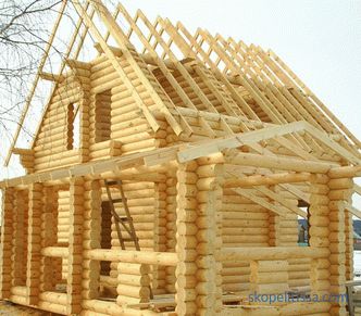 Come costruire una casa da un tronco arrotondato, una casa da una casa di tronchi, la tecnologia di costruzione